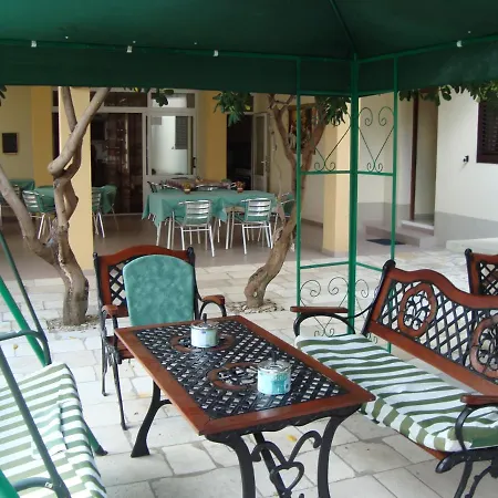 Quadruple Pag 11487b 파그