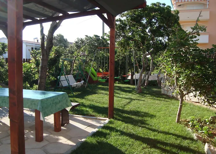 Quadruple Pag 11487b Gasthuis 3*